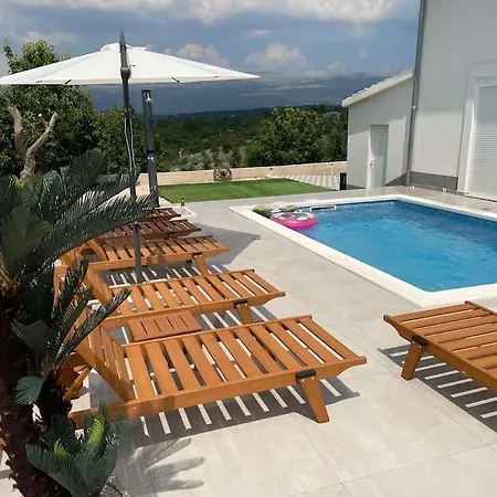 Villa Mediterranean 5 House With Pool Ramljane