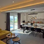 Mediterranean 5 House With Pool Βίλα *