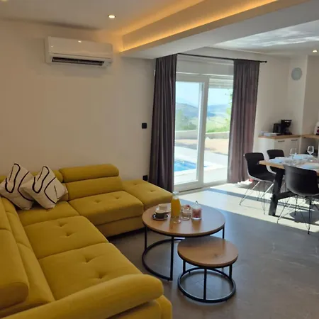 Mediterranean 5 House With Pool Βίλα *