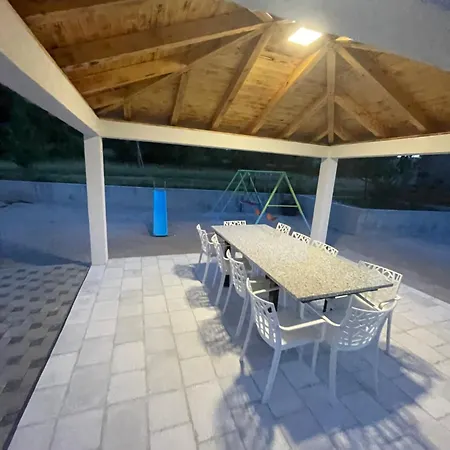 Βίλα Mediterranean 5 House With Pool Ramljane